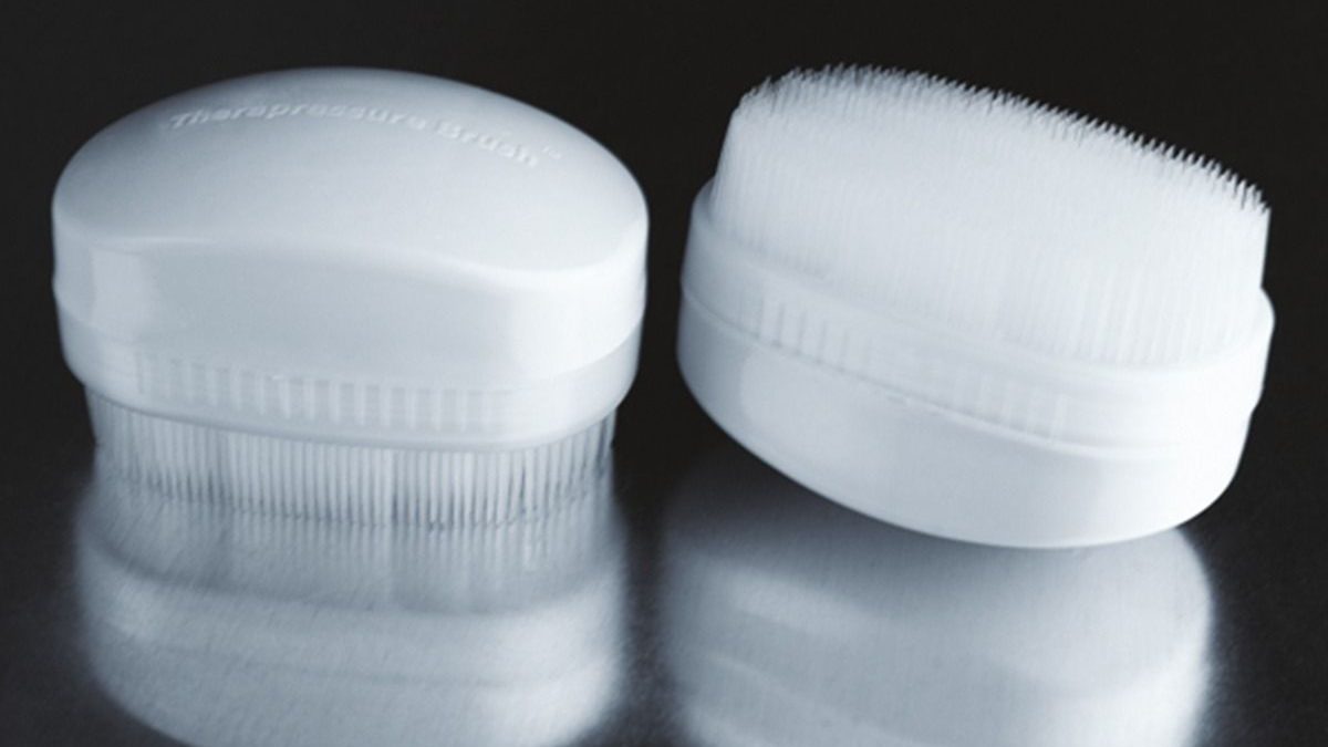 wilbarger_therapressure_brush